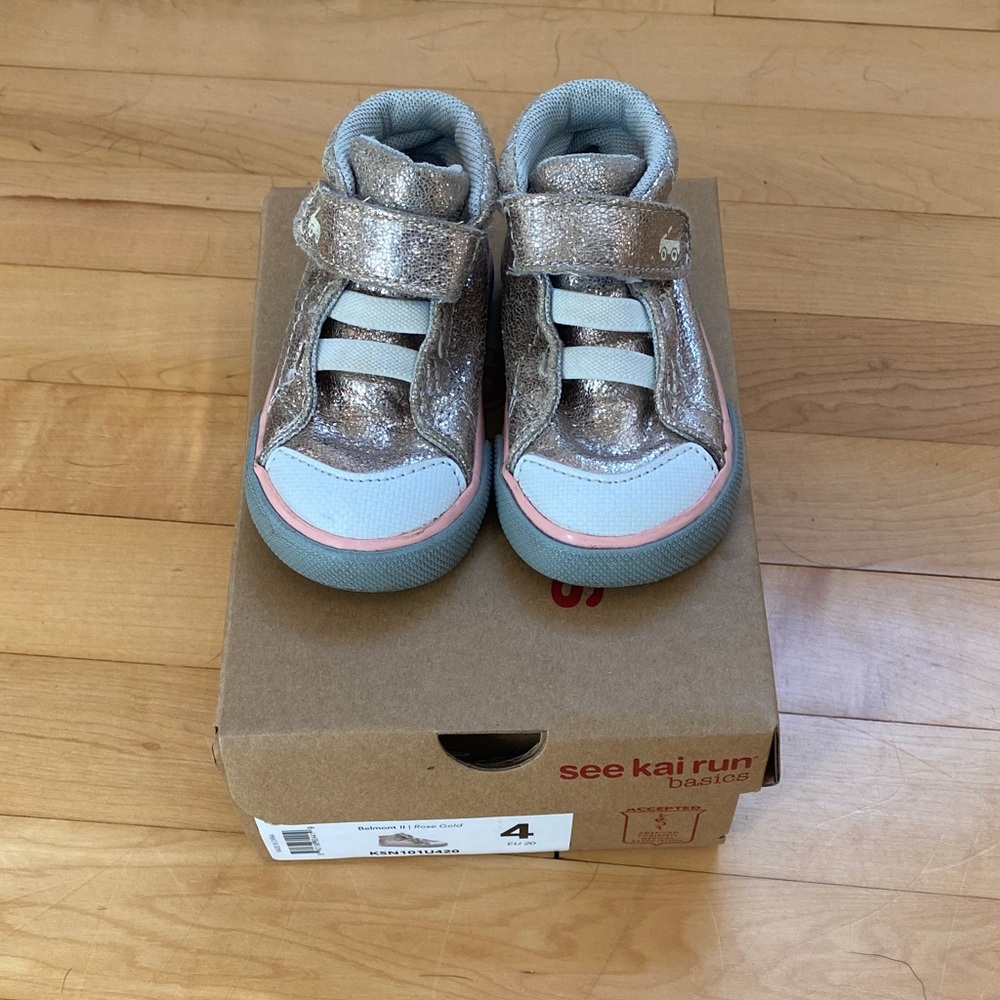 See Kai Run Kids Sneakers Belmont II rose gold size 4